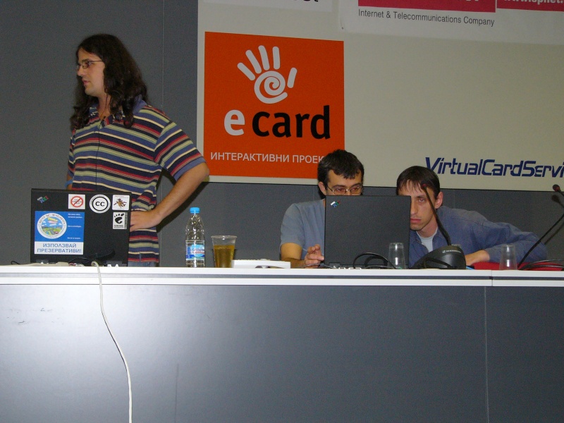 openfest-mishinev 20051030 021
